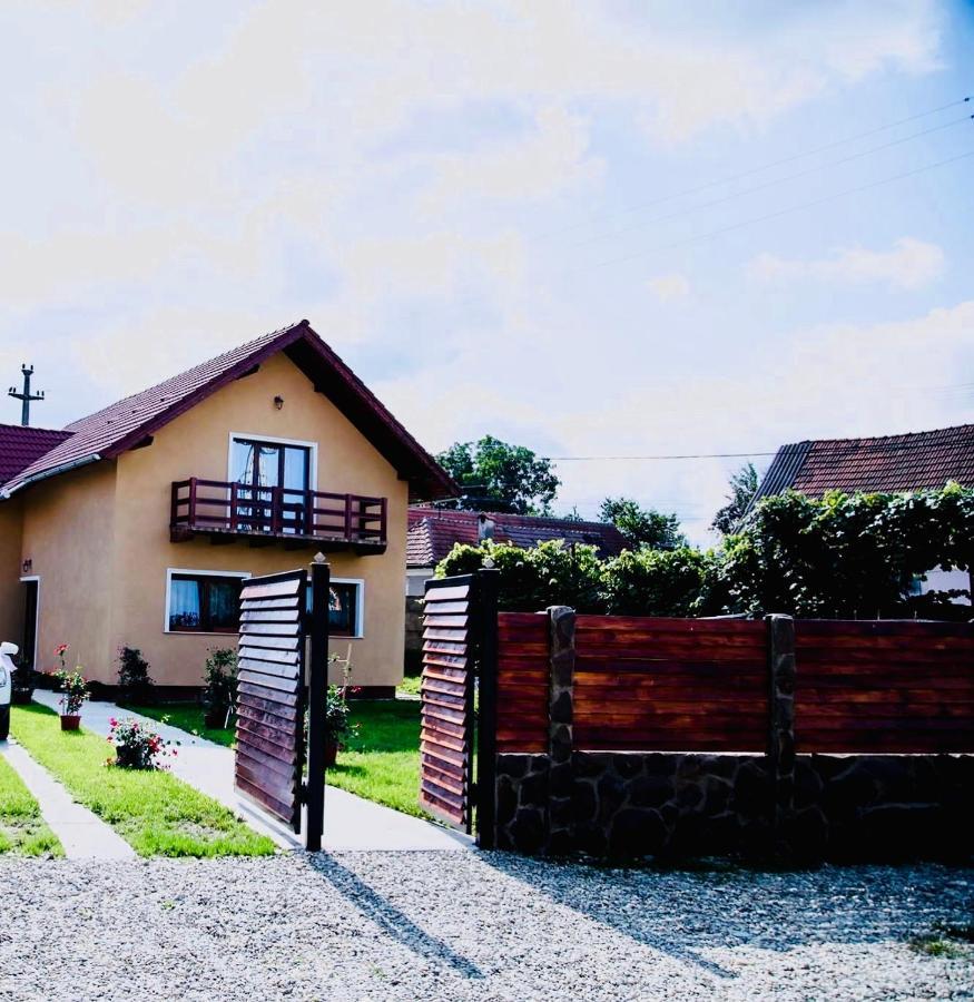 فندق Ucea de Susفي  Casa Ardeleana Ucea المظهر الخارجي الصورة